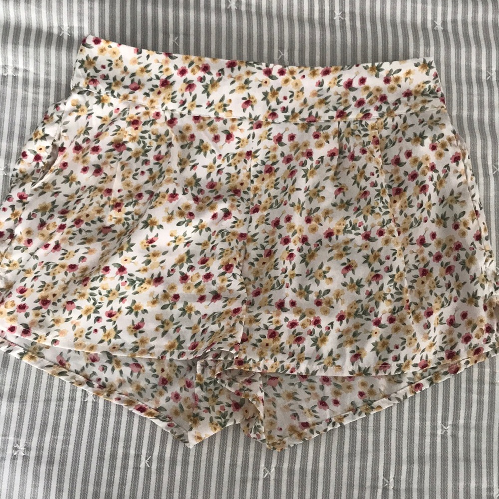 L.A Hearts Pac Sun shorts size small